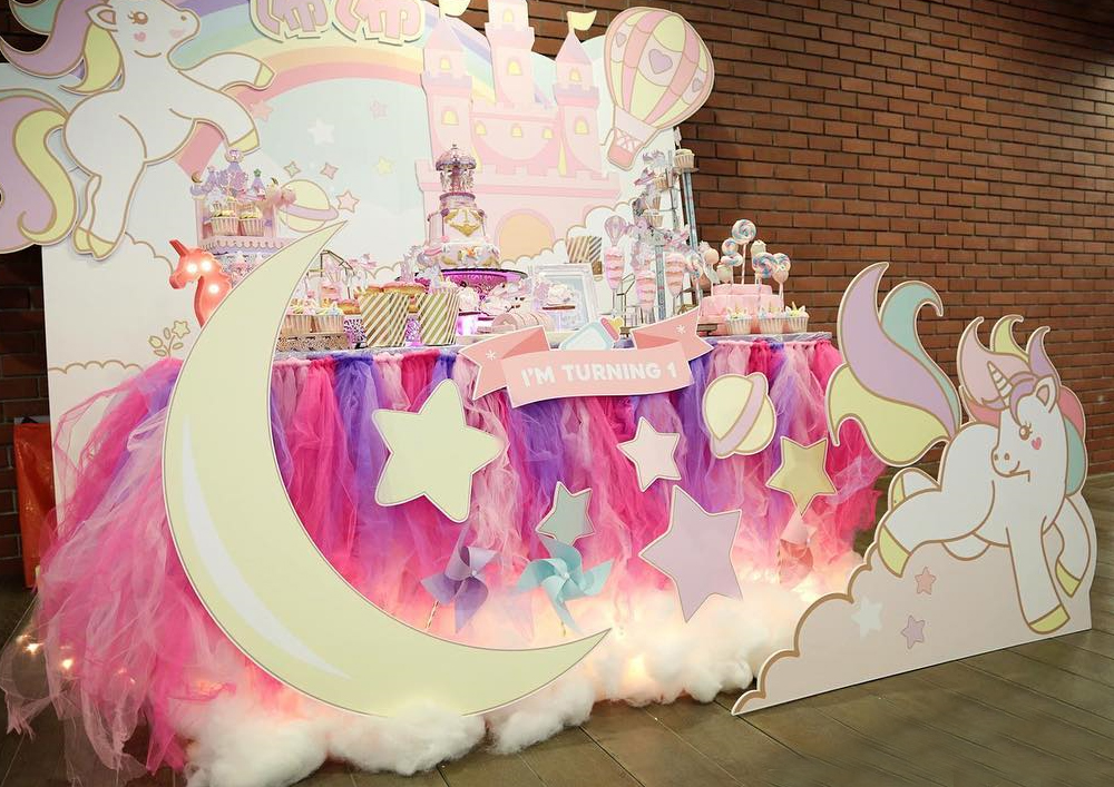 Rainbow Unicorn Party